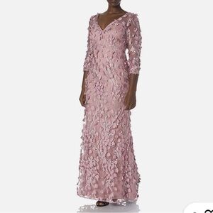 Carmen Marc Valvo Infusion 3D Floral Dusty Pink Evening Gown Maxi Dress size 2